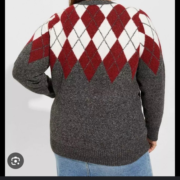 Torrid Vegan Cashmere Red and Gray Sweater, Size 3 - Picture 2 of 7